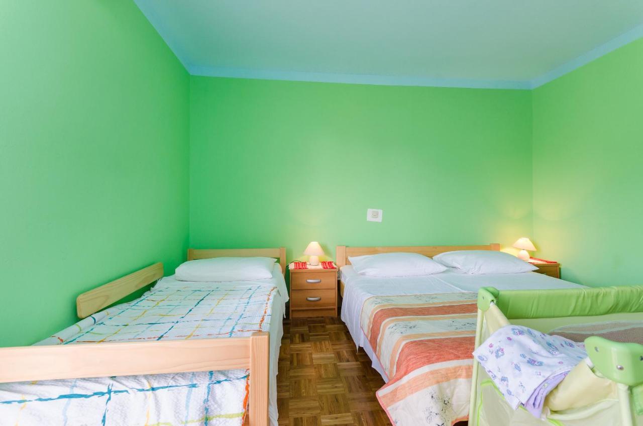 Apartment Marija Zdenko Лопар Екстер'єр фото